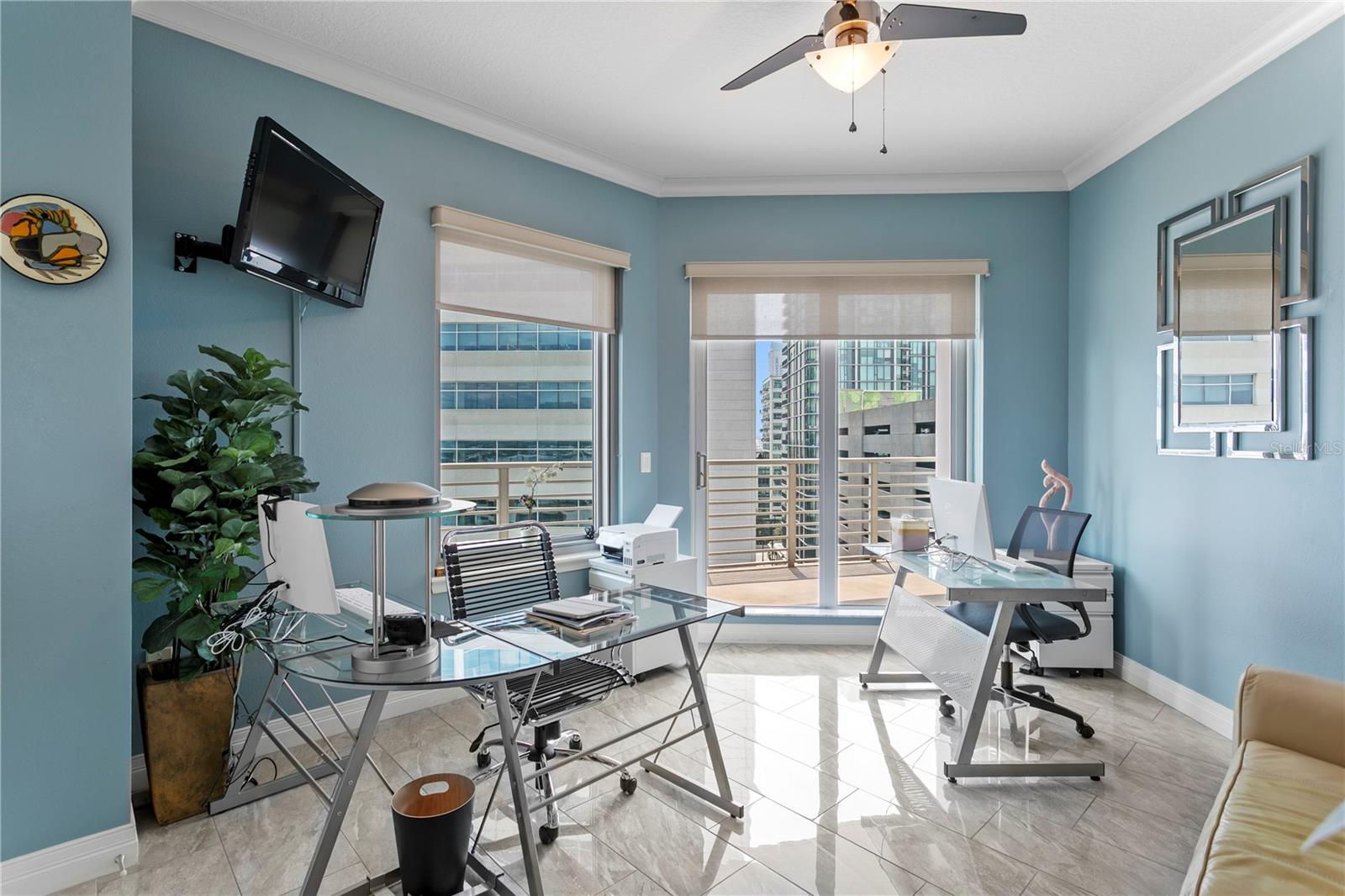 Image 13 of 60 For 449 12th Street 1004