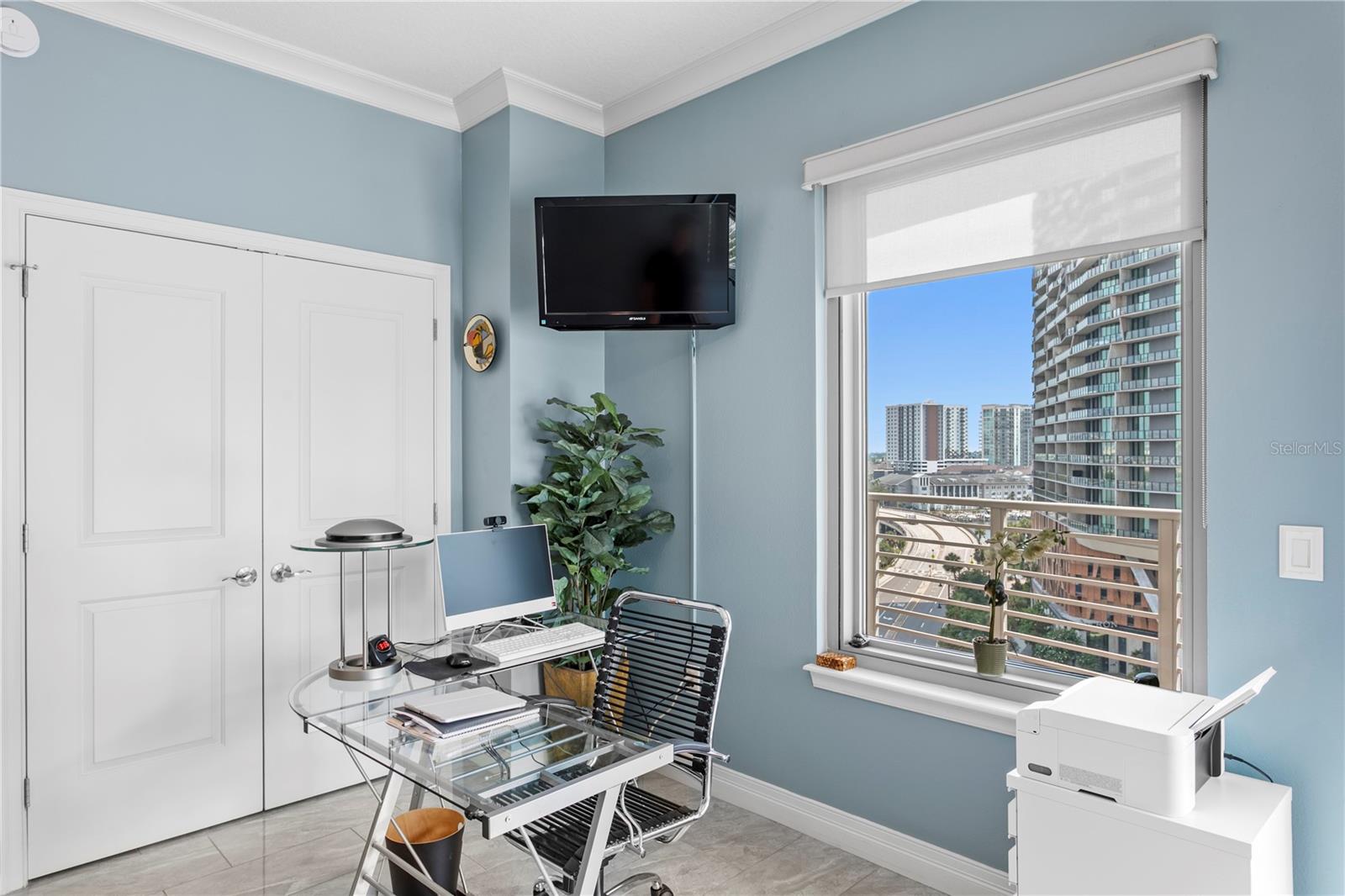 Image 14 of 60 For 449 12th Street 1004