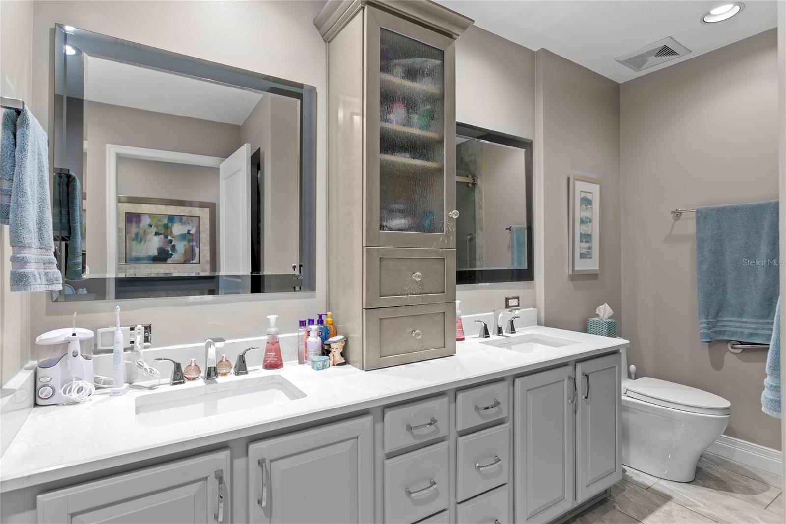 Image 15 of 60 For 449 12th Street 1004
