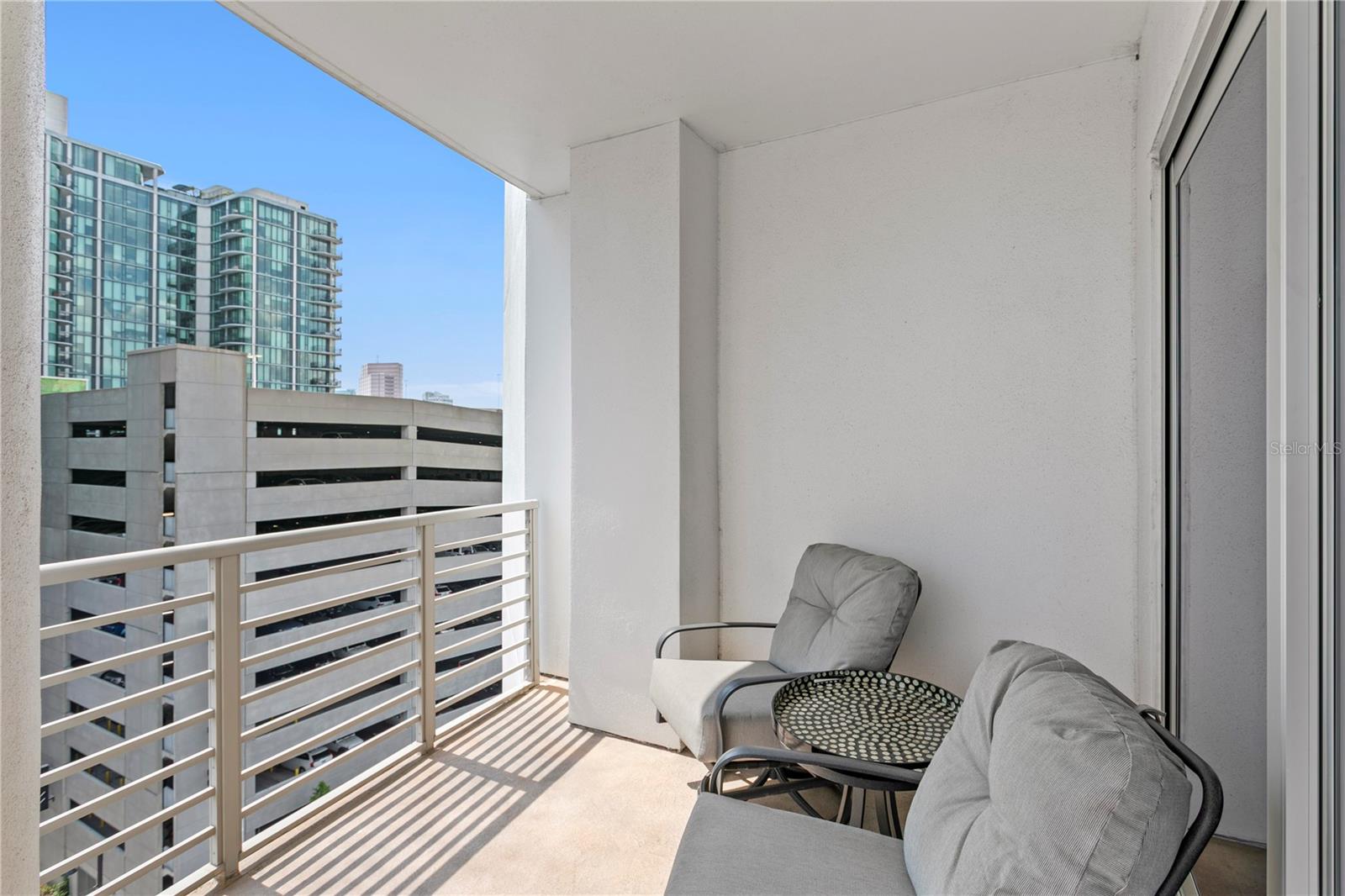 Image 41 of 60 For 449 12th Street 1004