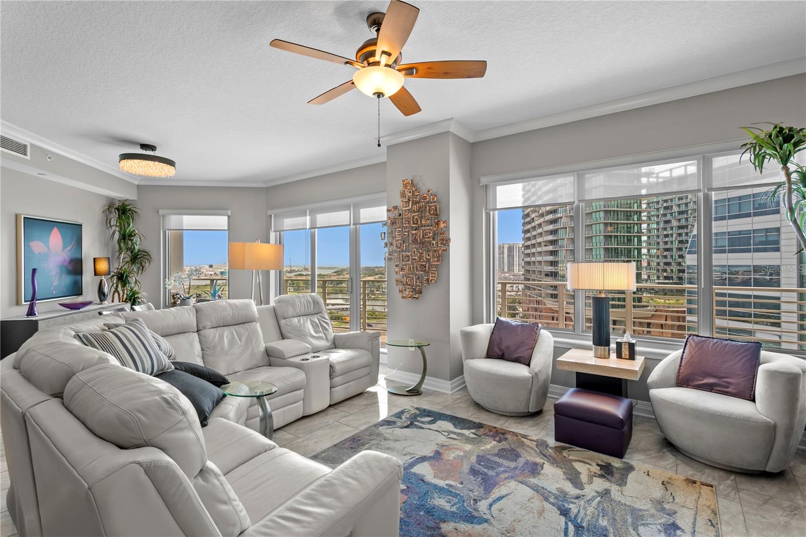 Image 5 of 60 For 449 12th Street 1004