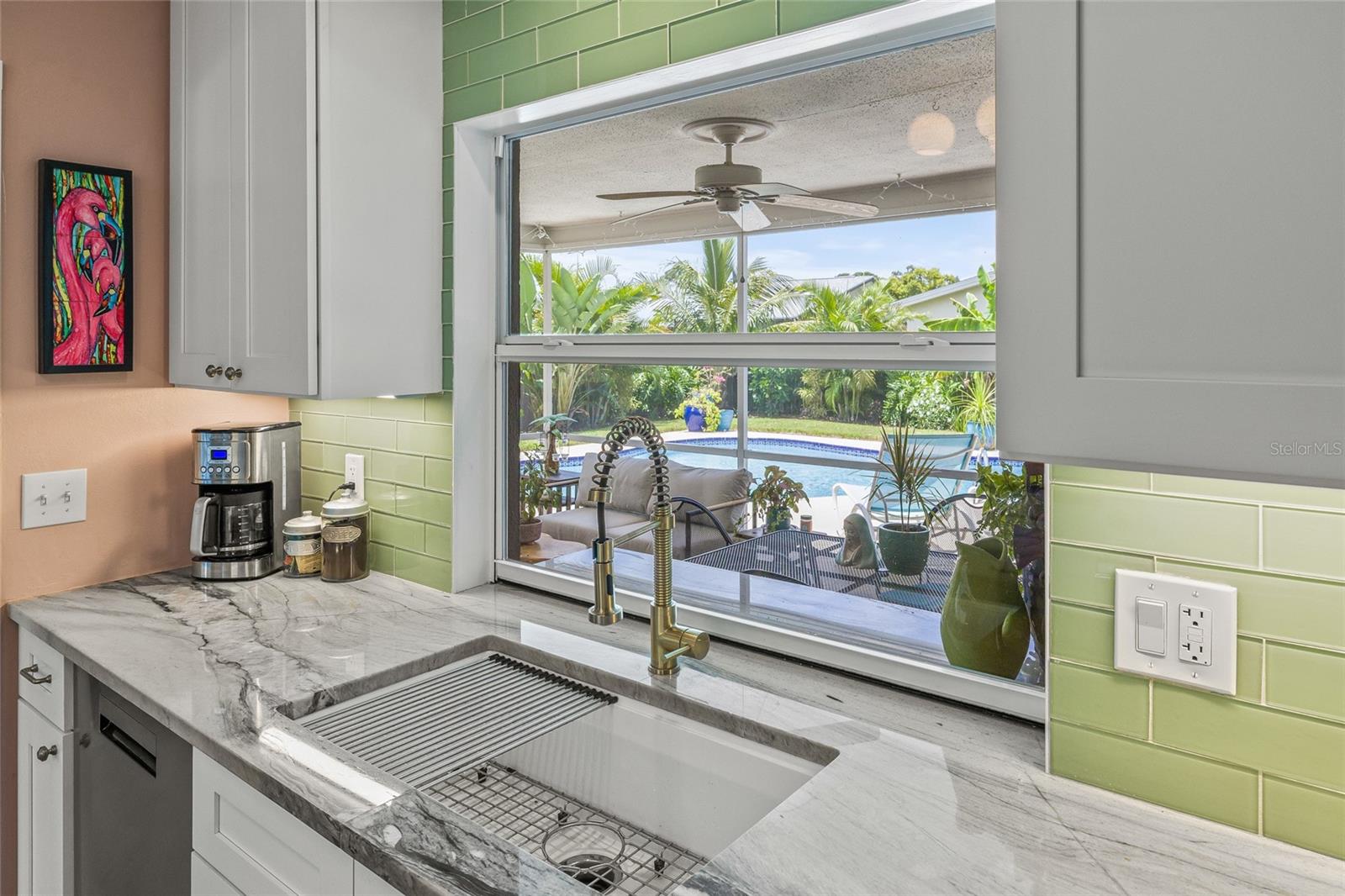 Image 10 of 39 For 2581 61st Avenue S