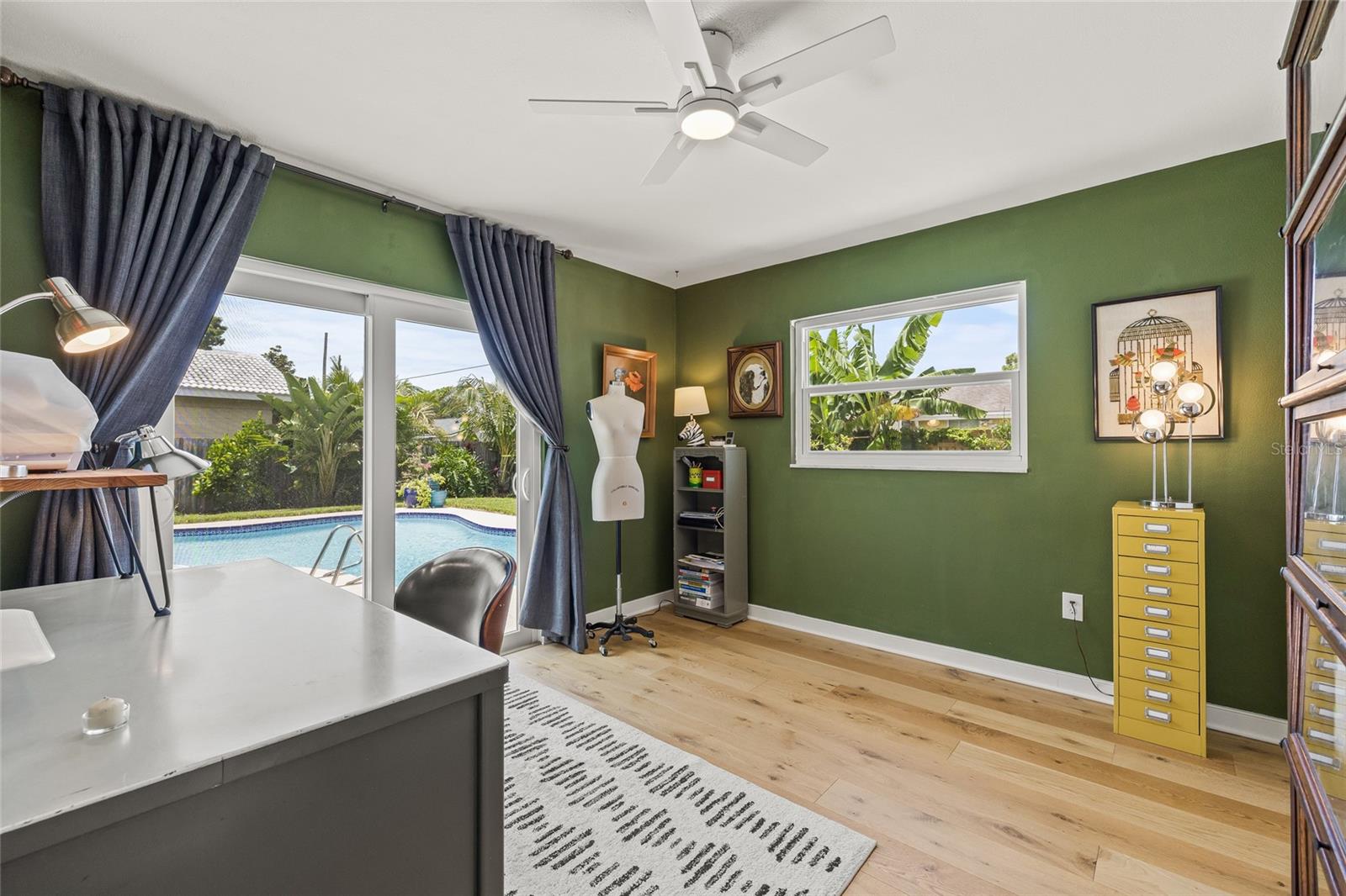 Image 19 of 39 For 2581 61st Avenue S