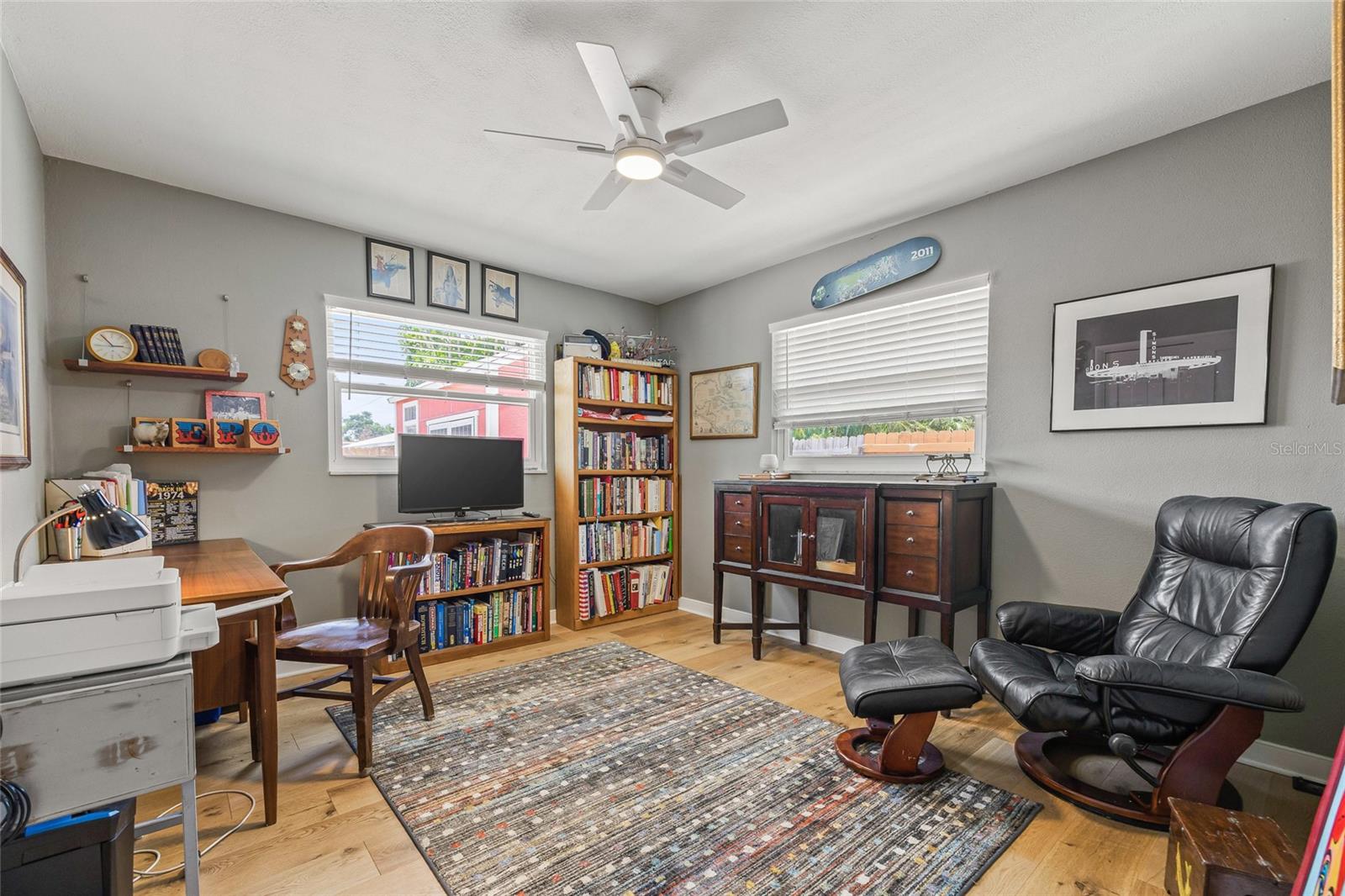 Image 21 of 39 For 2581 61st Avenue S