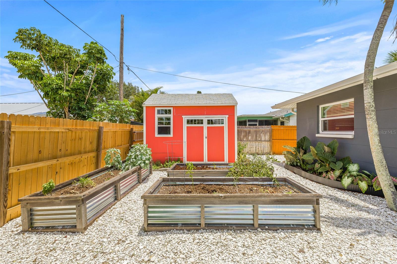 Image 32 of 39 For 2581 61st Avenue S