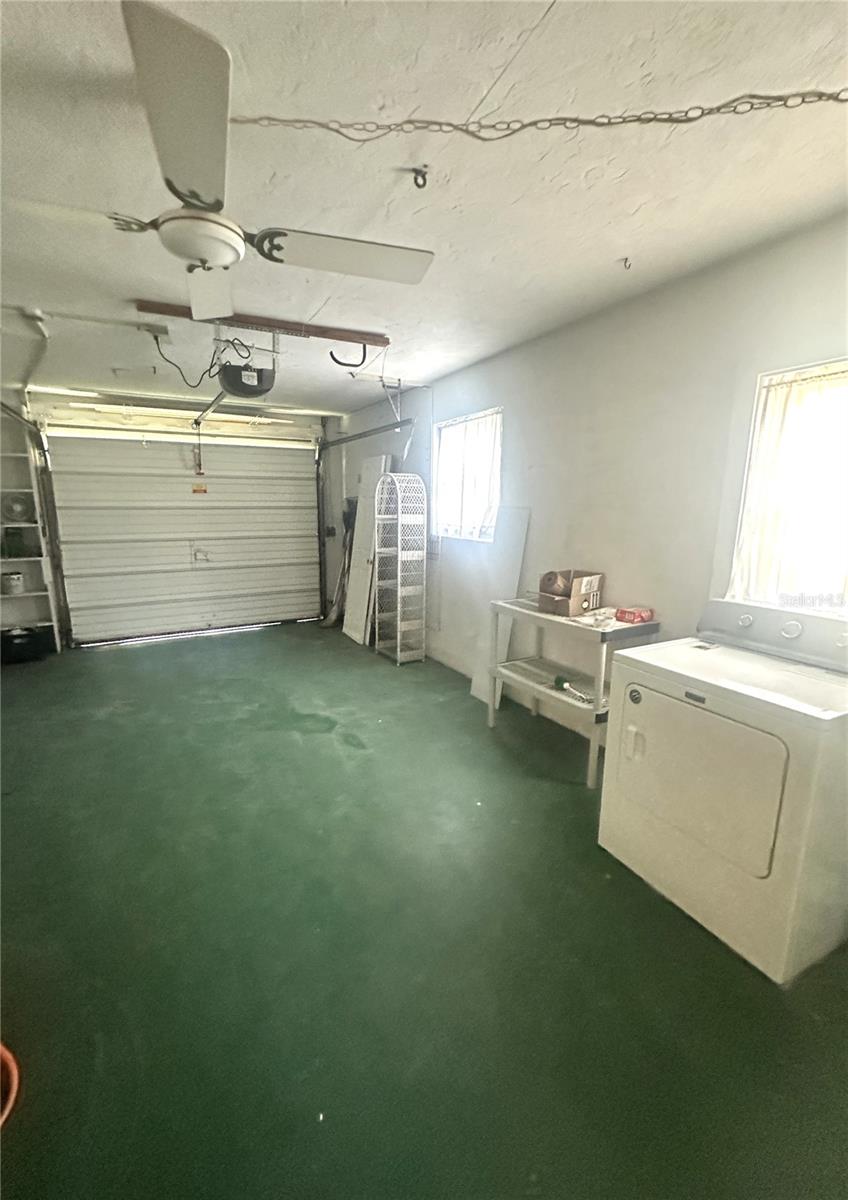 Image 13 of 33 For 5337 11th Avenue N