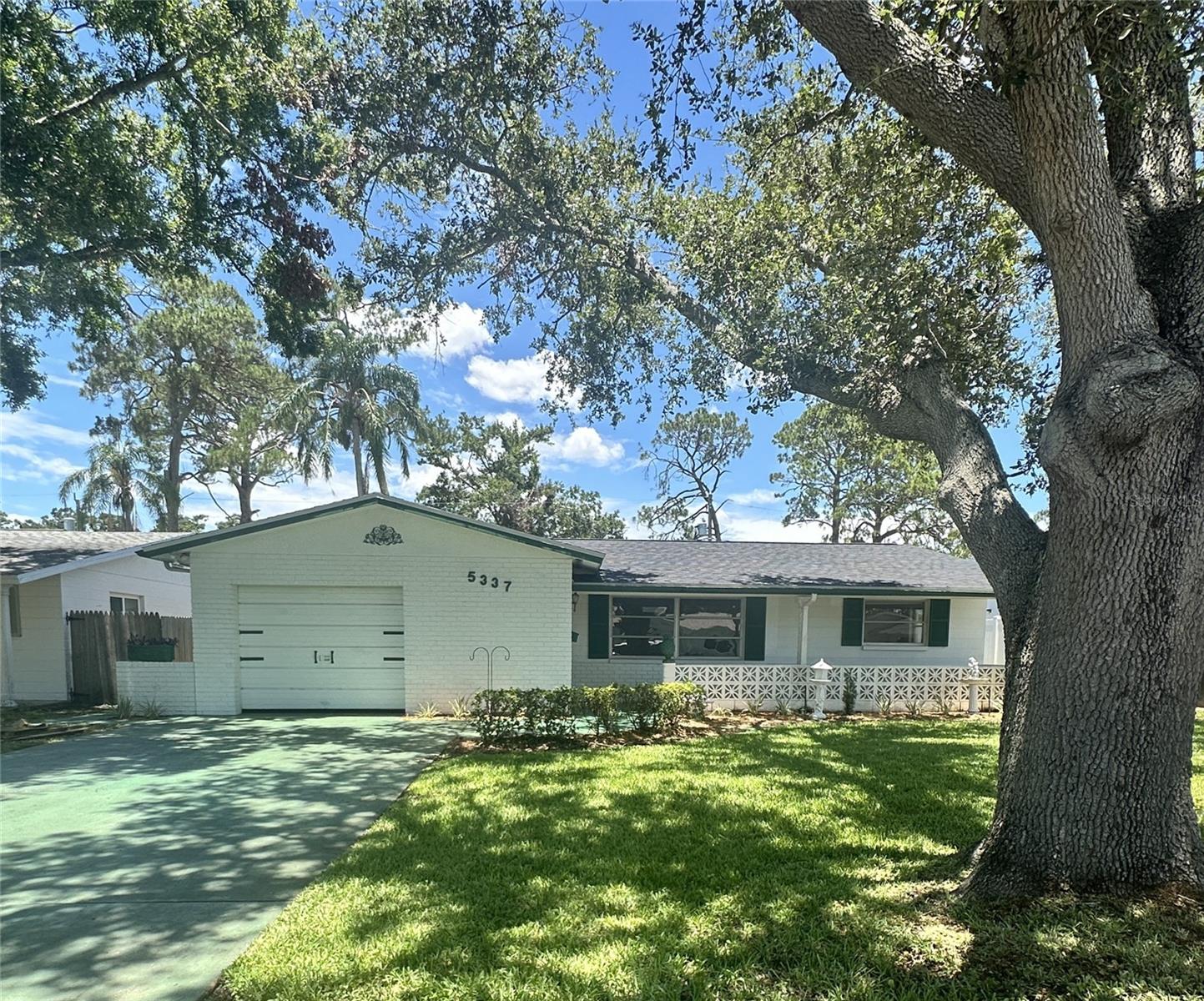 Image 2 of 33 For 5337 11th Avenue N