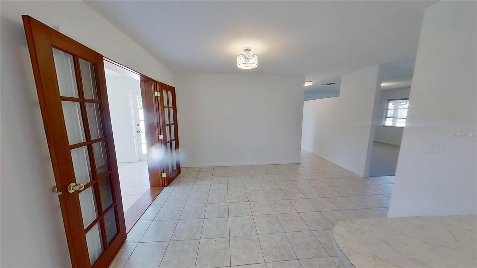 Image 22 of 33 For 5337 11th Avenue N