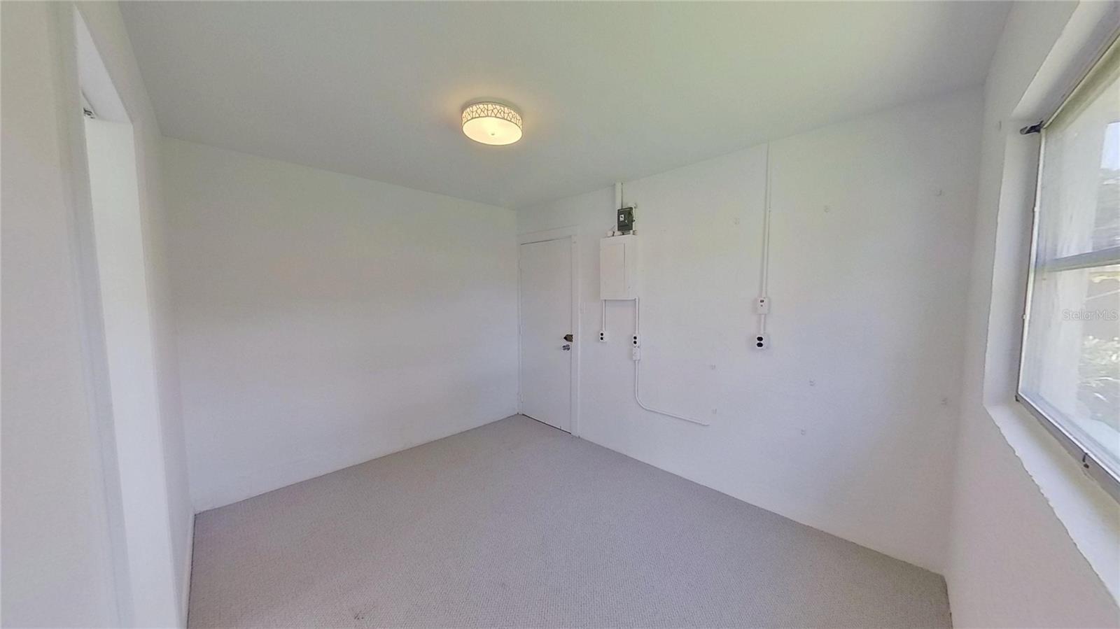 Image 30 of 33 For 5337 11th Avenue N