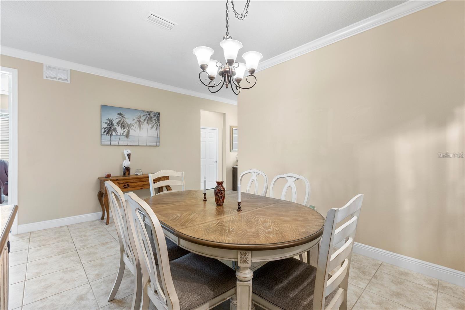 Image 13 of 50 For 309 Mystic Falls Dr
