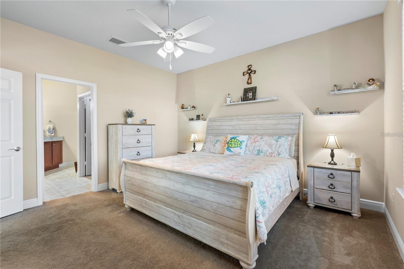 Image 23 of 50 For 309 Mystic Falls Dr