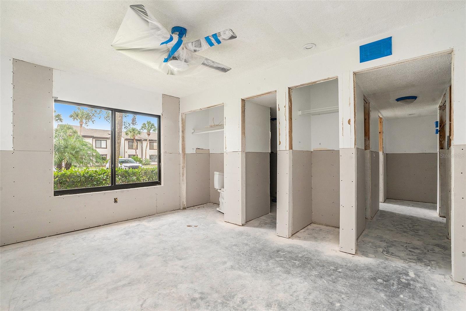 Image 15 of 31 For 326 Moorings Cove Drive 2b