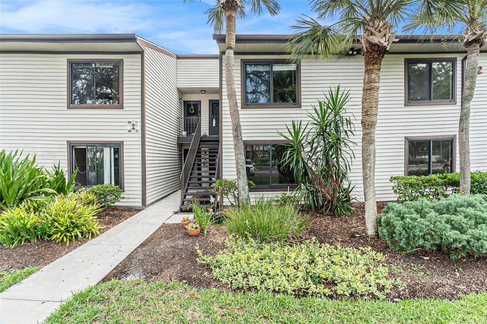 Image 2 of 31 For 326 Moorings Cove Drive 2b