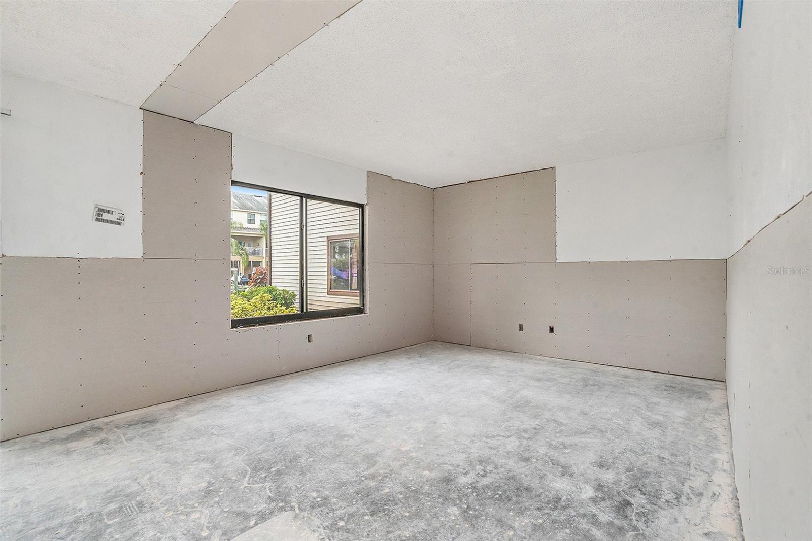 Image 20 of 31 For 326 Moorings Cove Drive 2b