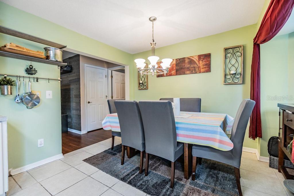 Image 10 of 32 For 8632 Hawbuck Street