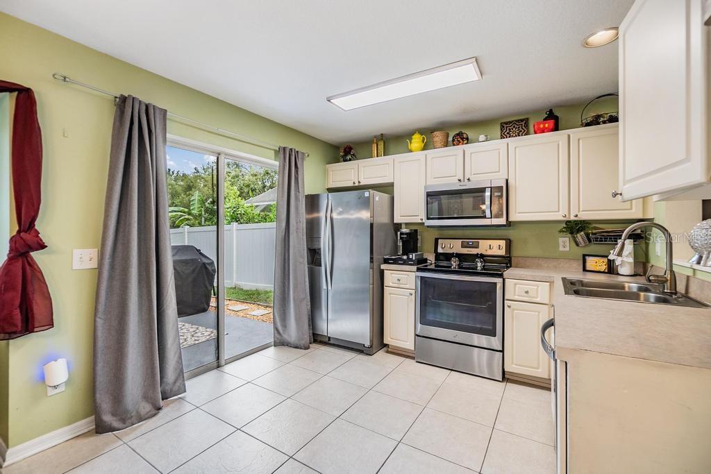 Image 11 of 32 For 8632 Hawbuck Street
