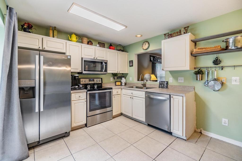 Image 13 of 32 For 8632 Hawbuck Street