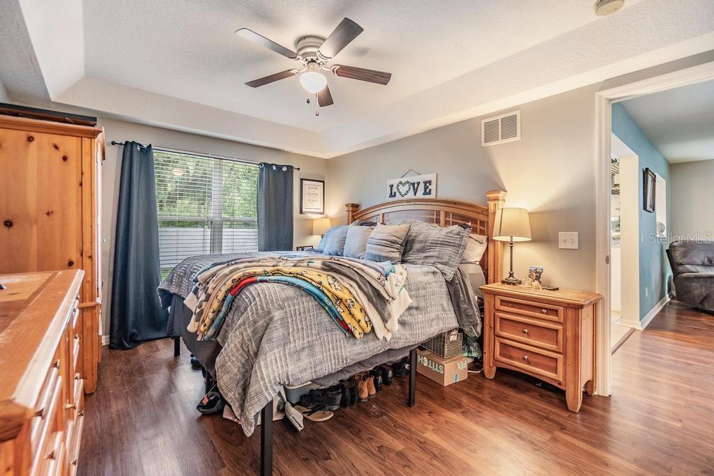 Image 16 of 32 For 8632 Hawbuck Street