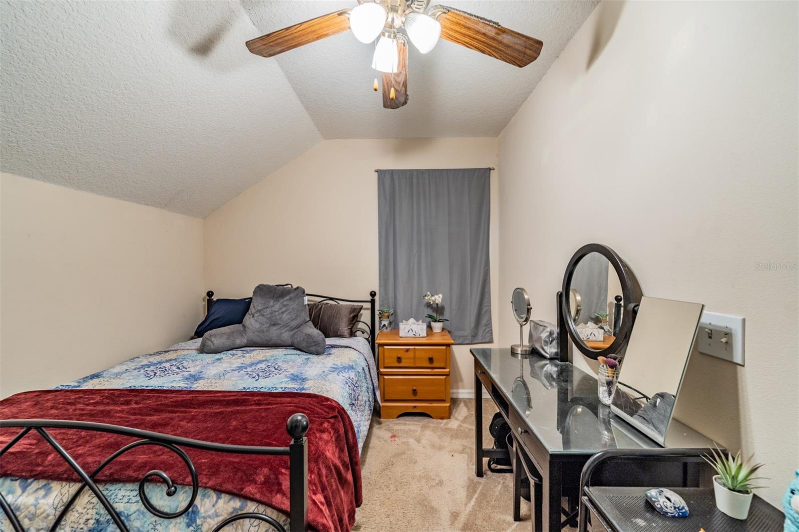 Image 19 of 32 For 8632 Hawbuck Street