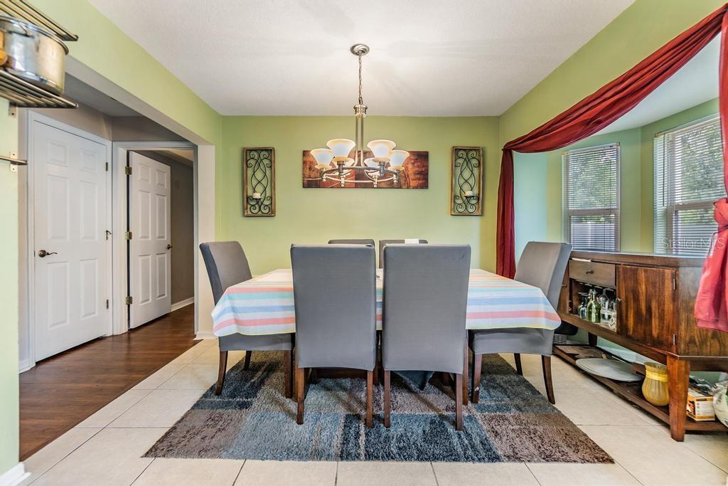 Image 9 of 32 For 8632 Hawbuck Street