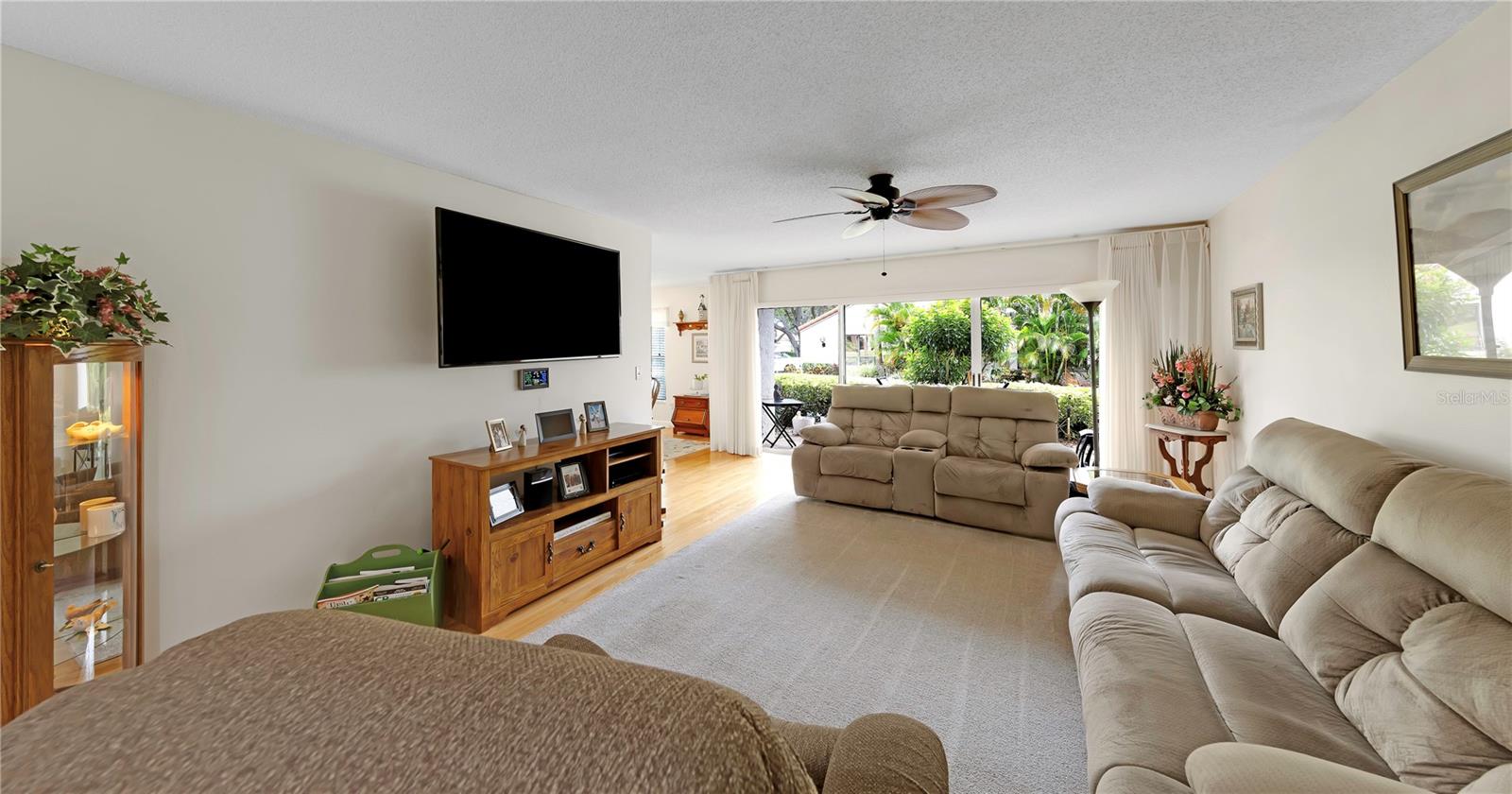 Image 5 of 23 For 3035 Countryside Boulevard 16b
