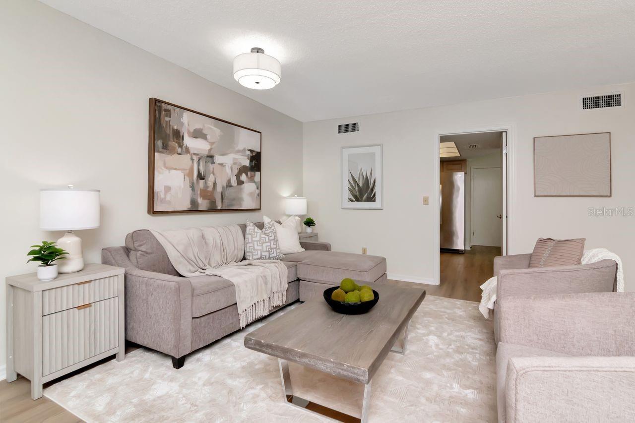 Image 10 of 44 For 2923 Gandy Boulevard 2923