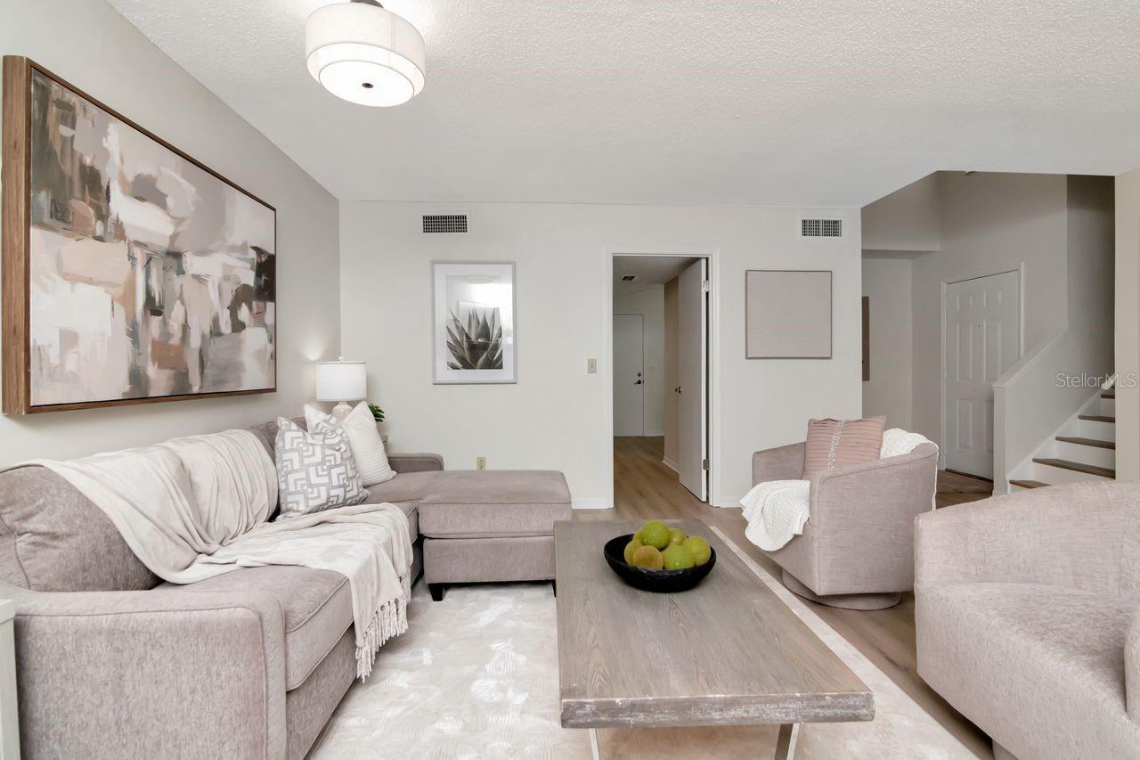 Image 11 of 44 For 2923 Gandy Boulevard 2923