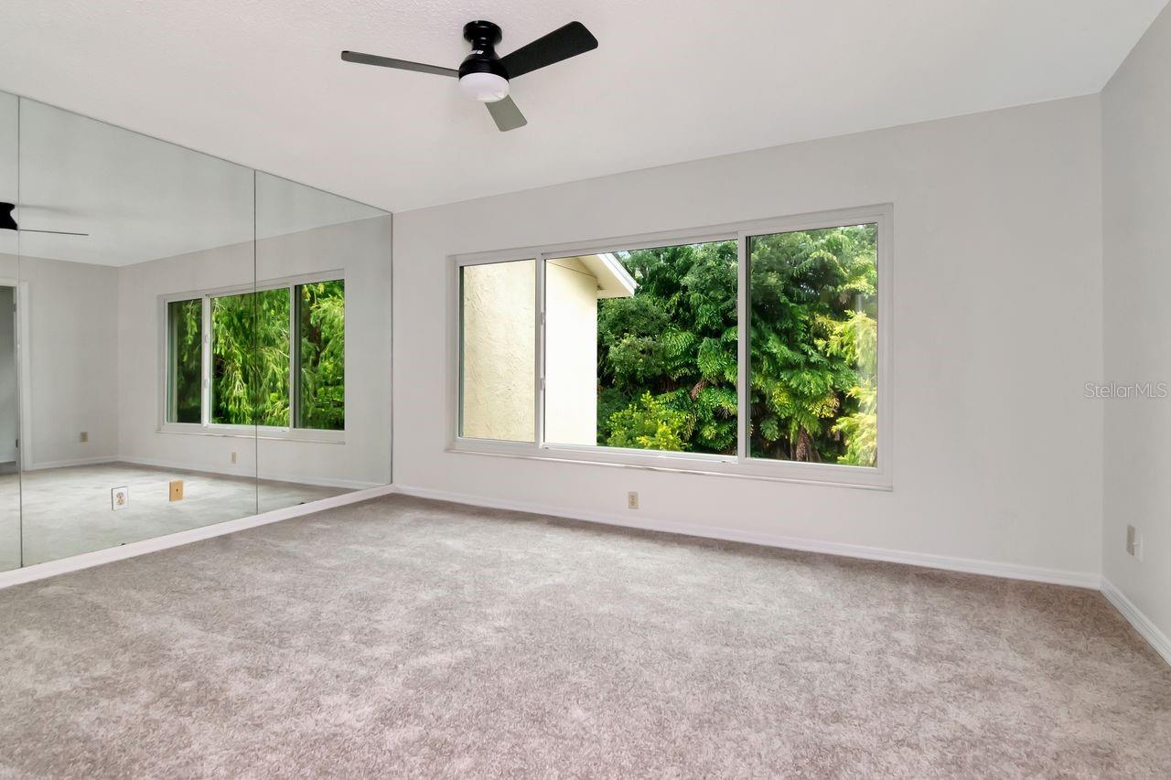 Image 22 of 44 For 2923 Gandy Boulevard 2923