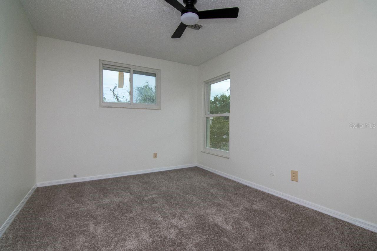 Image 30 of 44 For 2923 Gandy Boulevard 2923