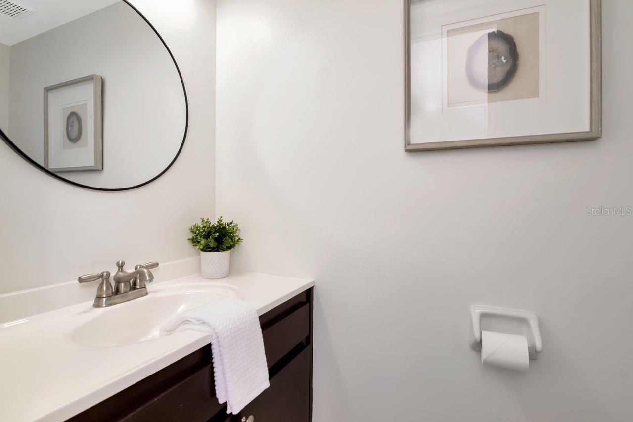 Image 4 of 44 For 2923 Gandy Boulevard 2923