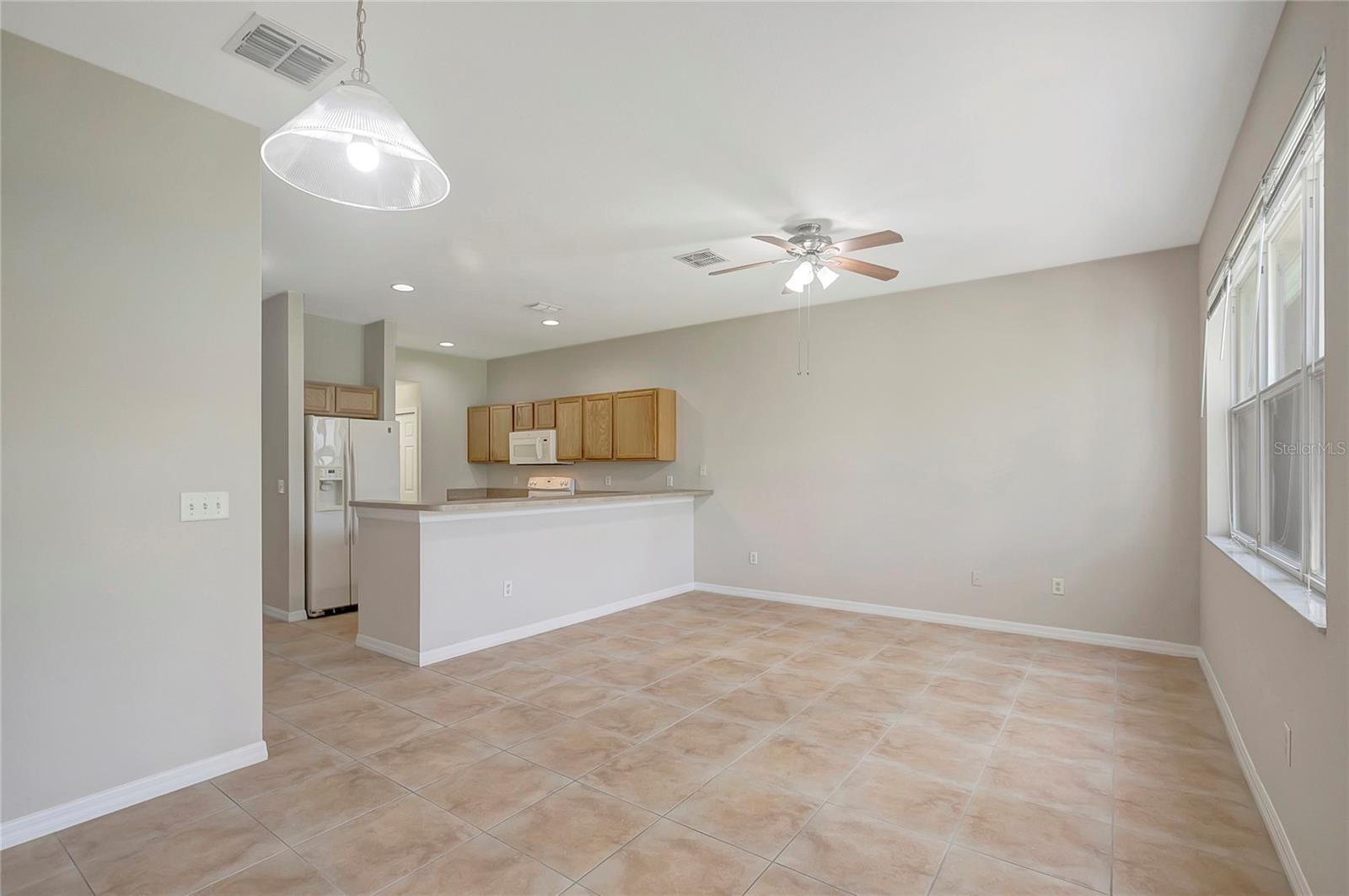 Image 18 of 48 For 10311 Stone Moss Avenue