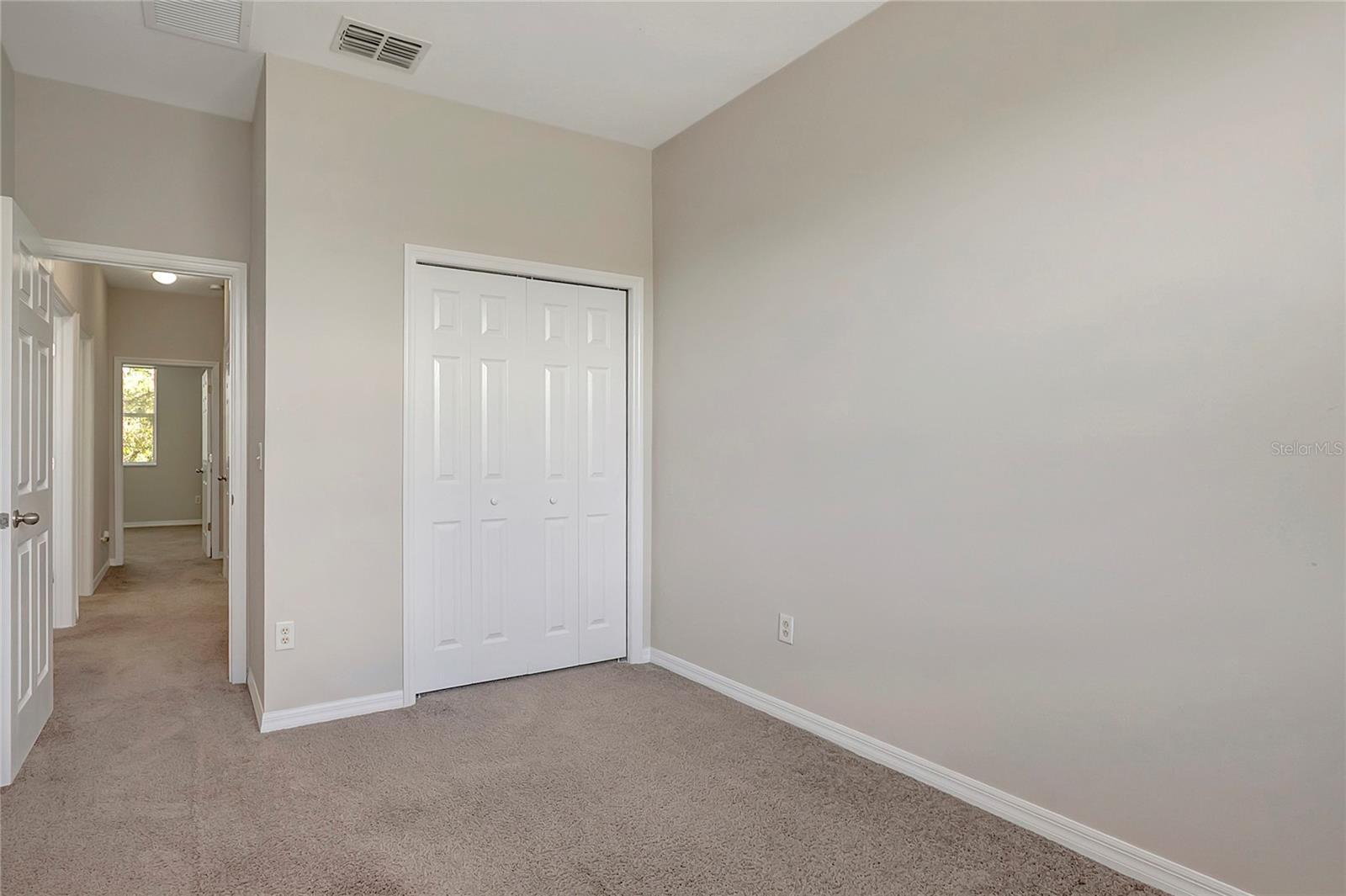 Image 37 of 48 For 10311 Stone Moss Avenue