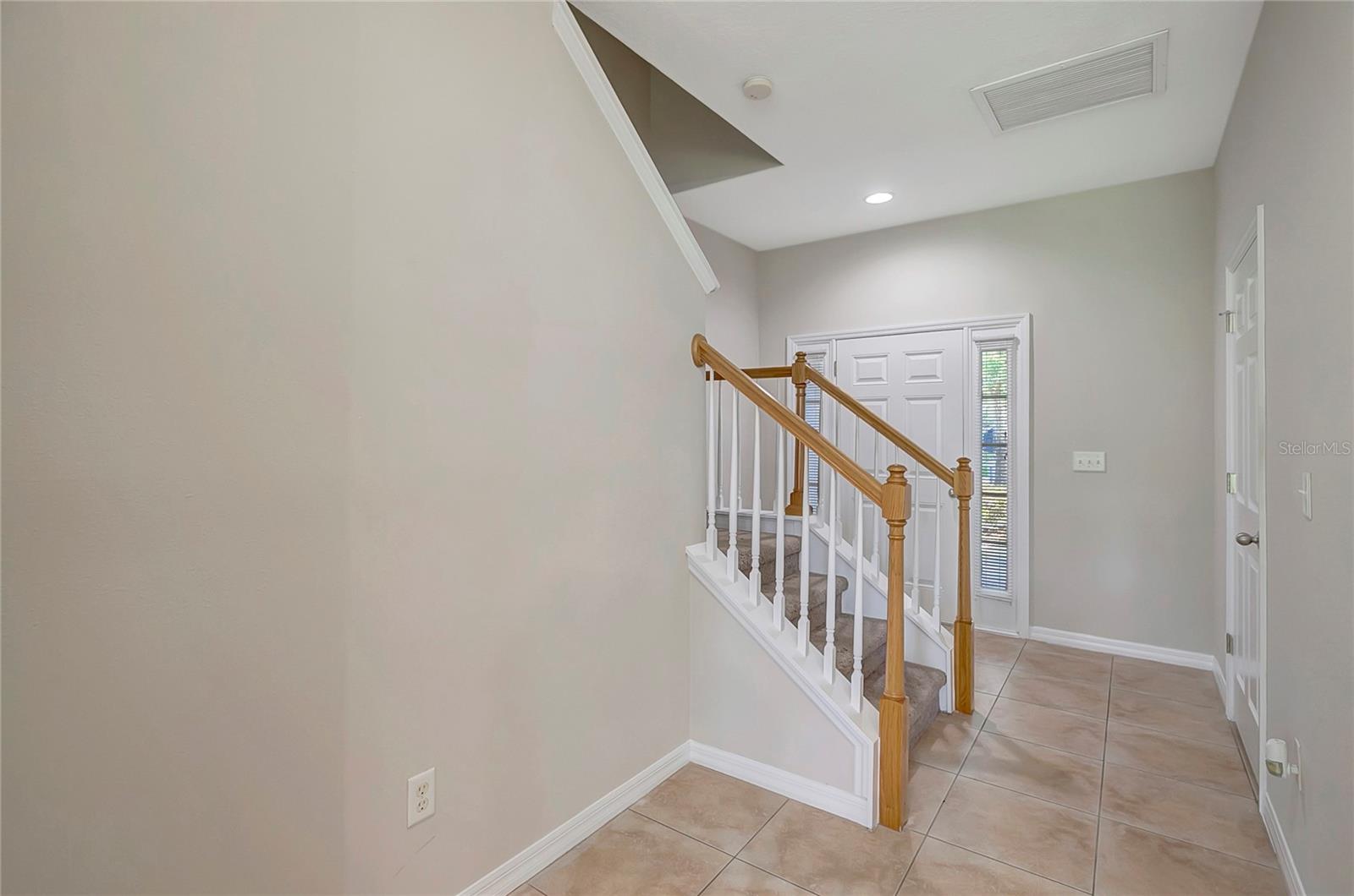 Image 7 of 48 For 10311 Stone Moss Avenue