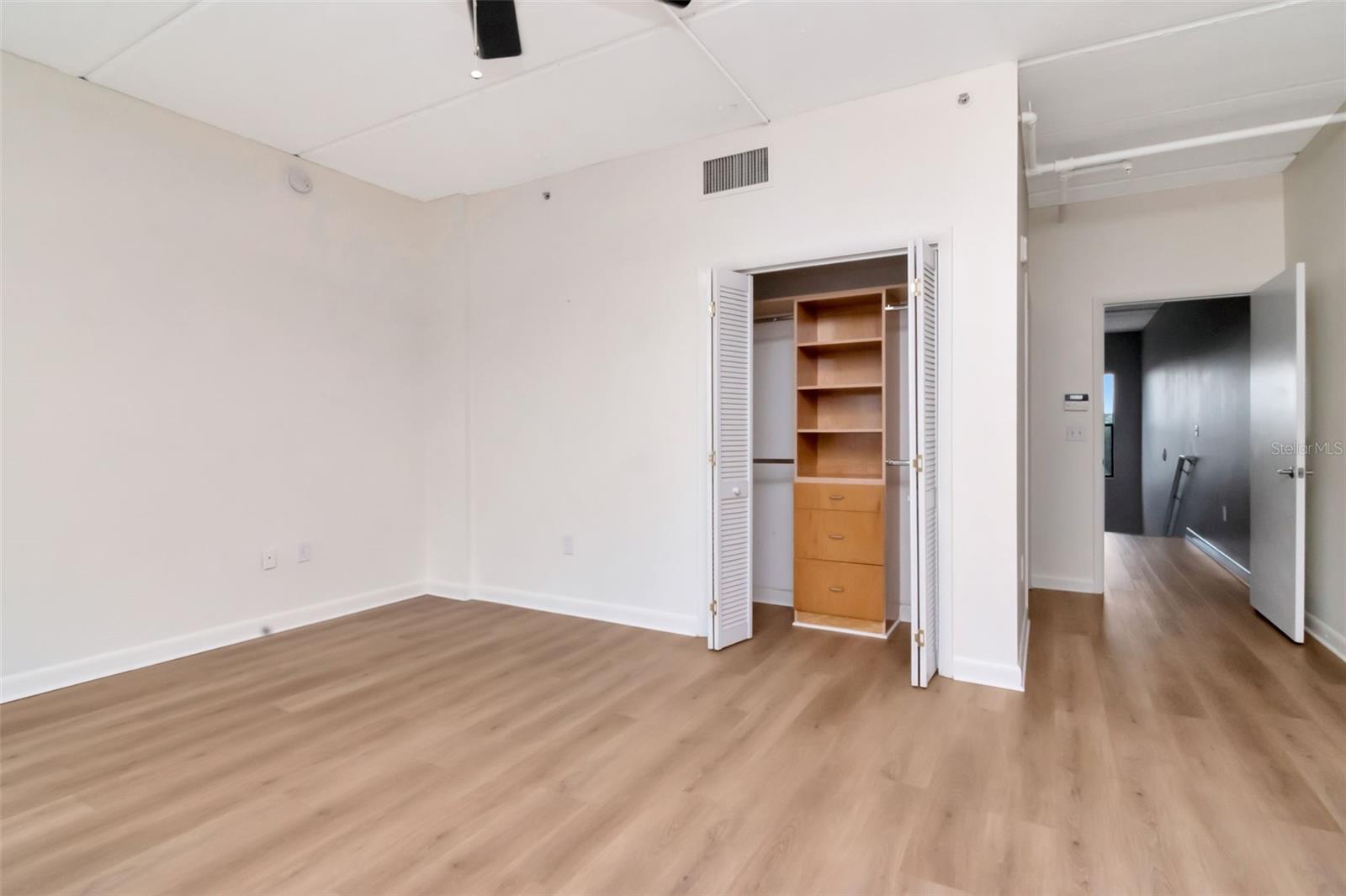 Image 18 of 32 For 1621 4th Avenue 202