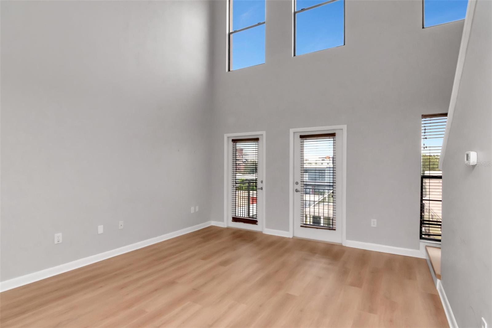 Image 9 of 32 For 1621 4th Avenue 202