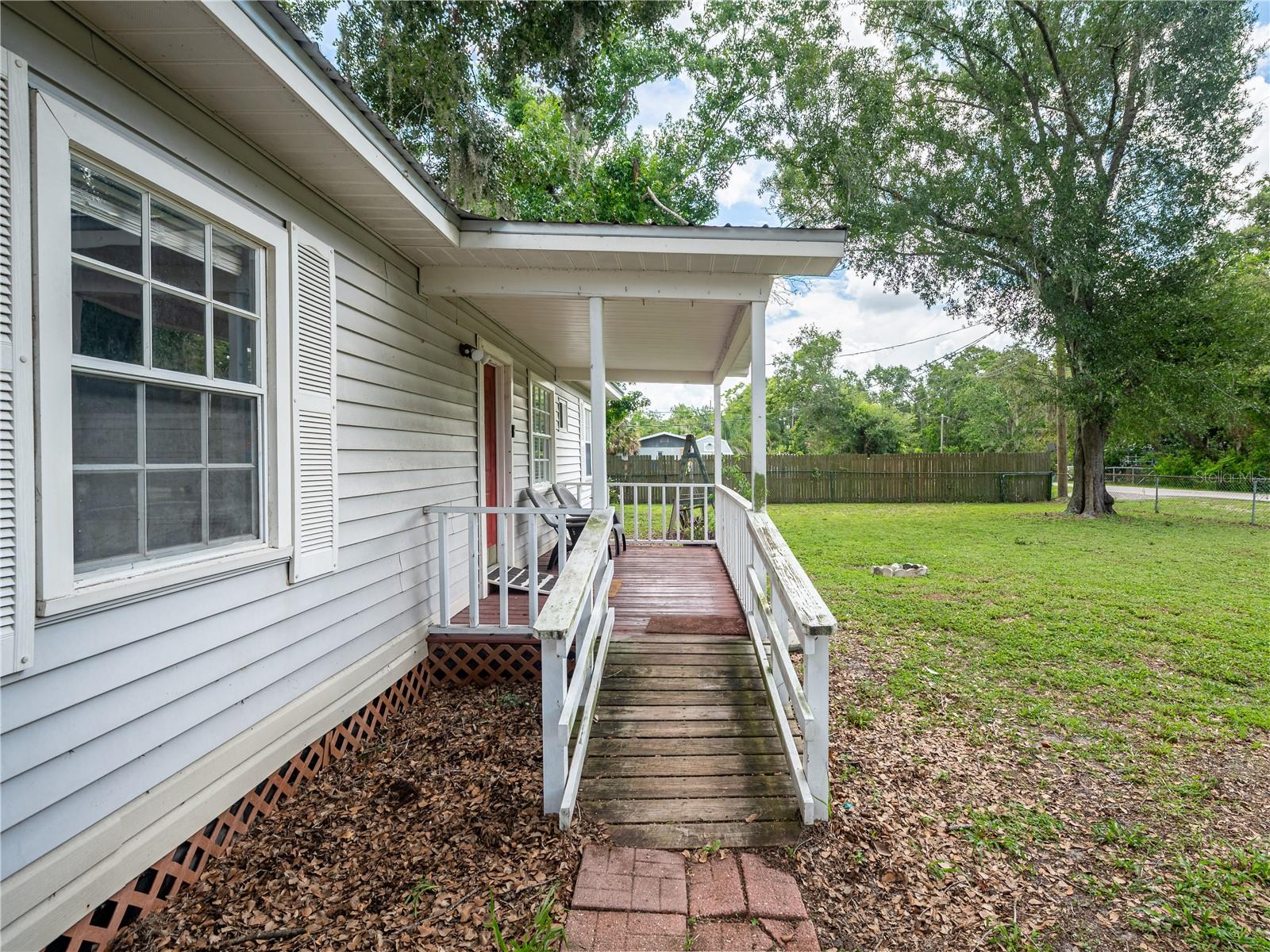 Image 22 of 36 For 11704 Orange Grove Terrace