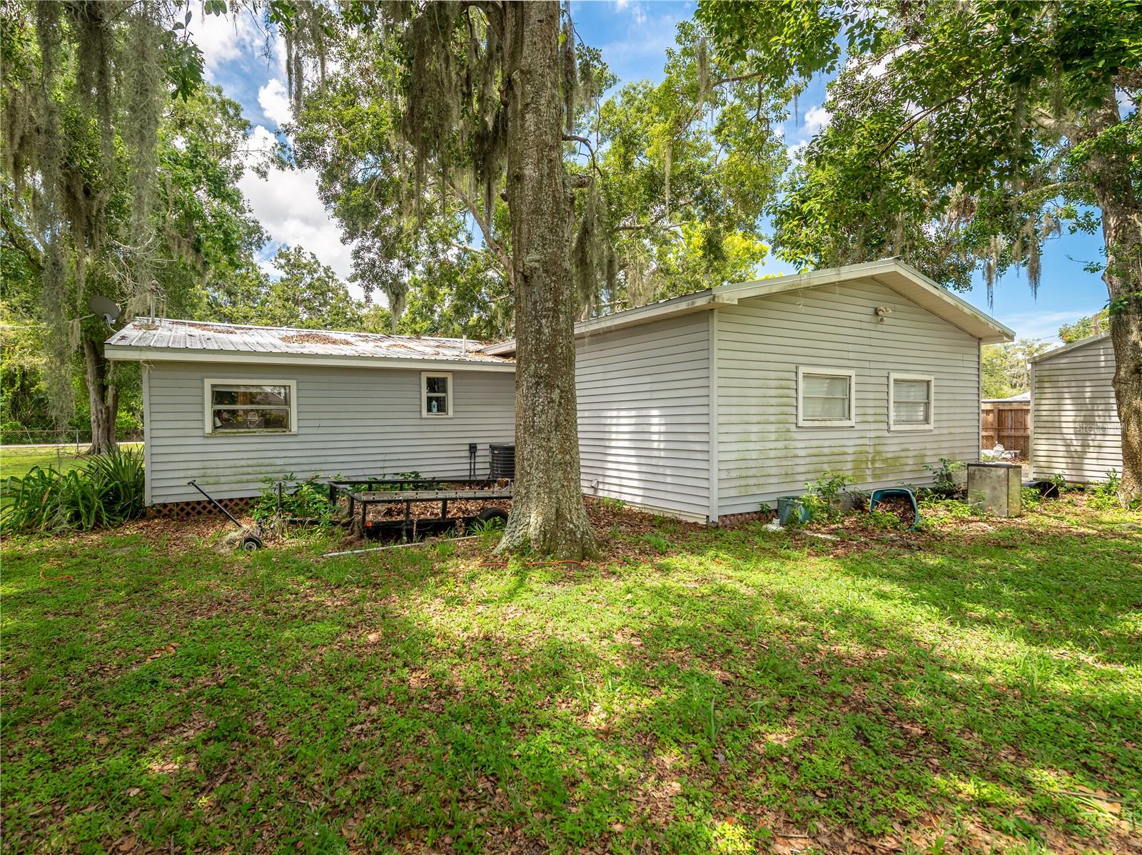 Image 25 of 36 For 11704 Orange Grove Terrace