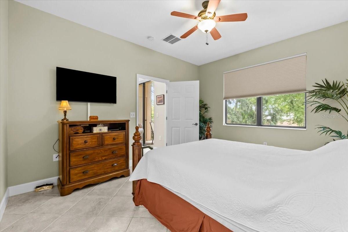 Image 13 of 35 For 4103 Via Piedra Circle 10-101