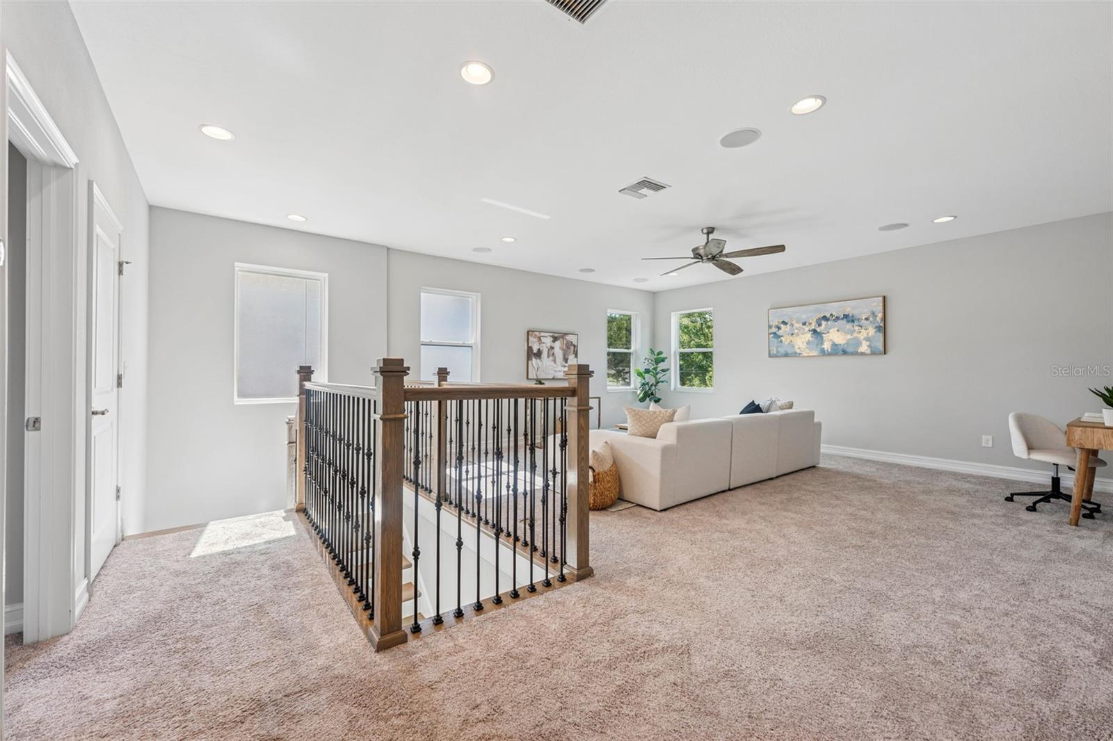 Image 17 of 46 For 12121 Rustic River Way