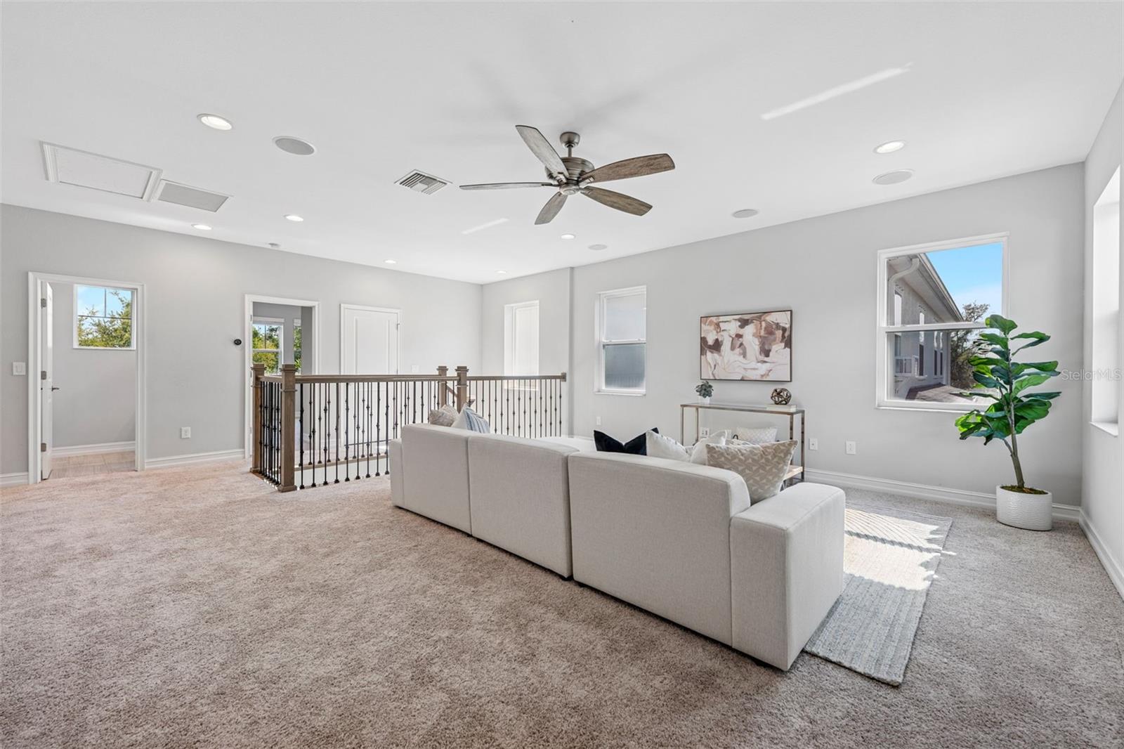 Image 18 of 46 For 12121 Rustic River Way