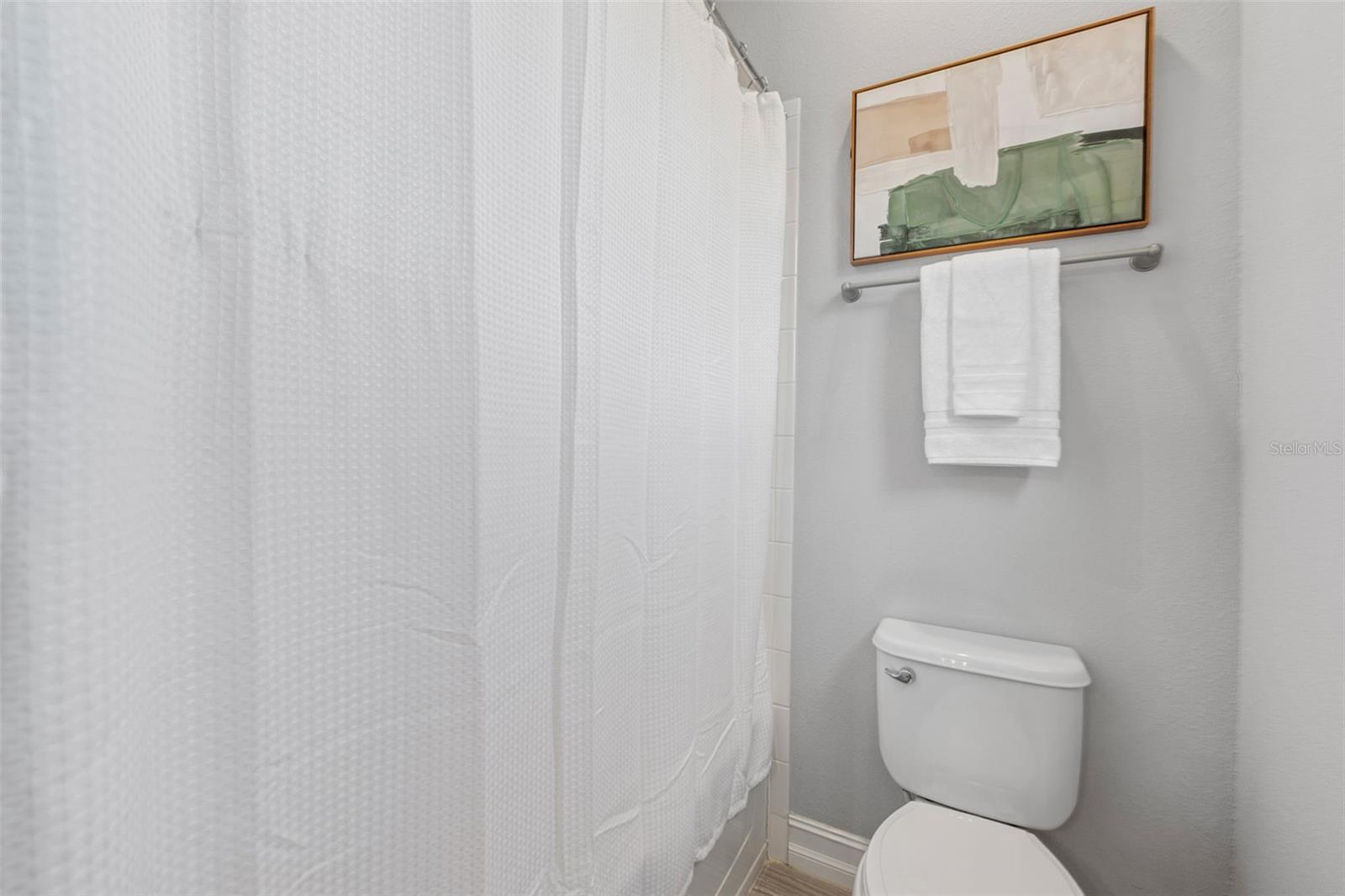 Image 32 of 46 For 12121 Rustic River Way