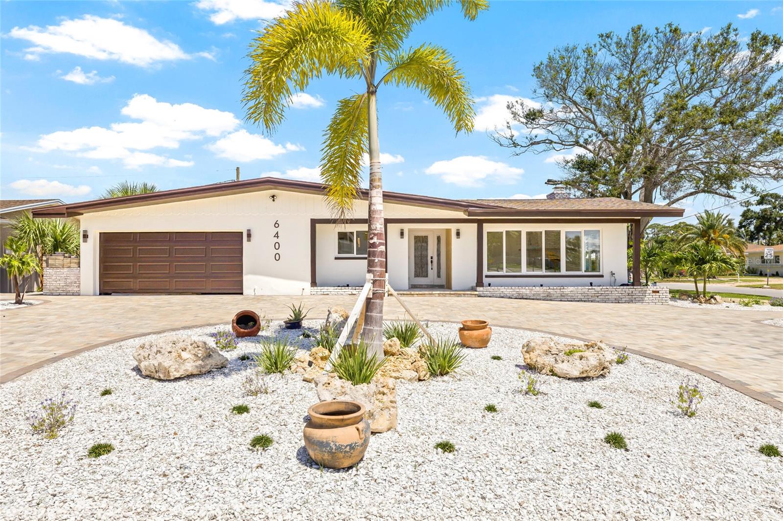 Image 47 of 52 For 6400 Mockingbird Way S