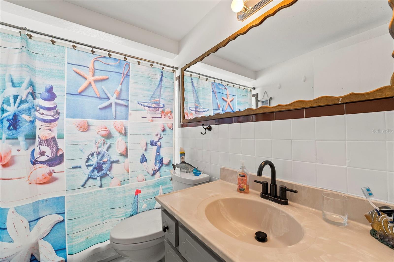 Image 15 of 28 For 7631 Ironbark Drive