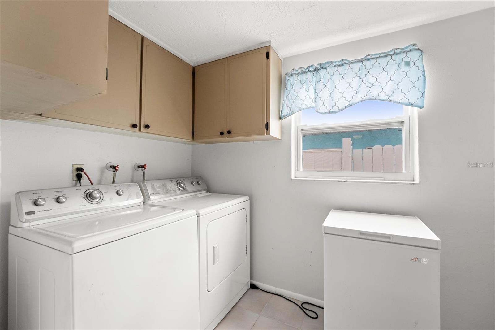 Image 21 of 28 For 7631 Ironbark Drive