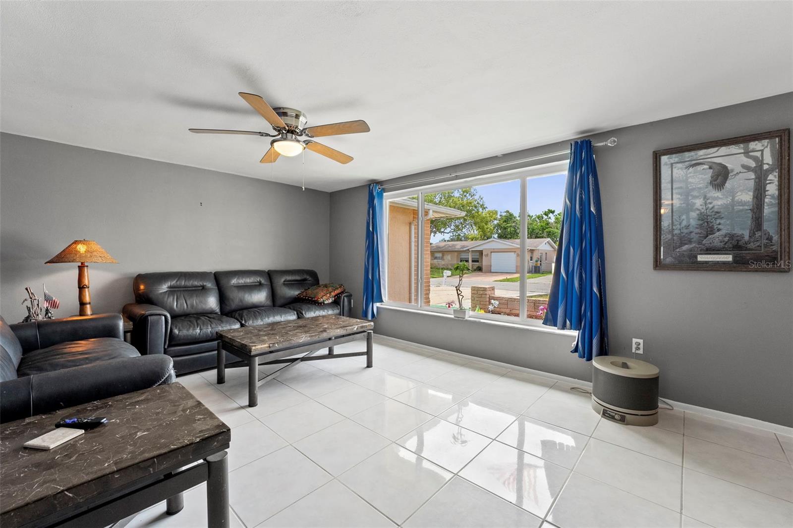 Image 6 of 28 For 7631 Ironbark Drive