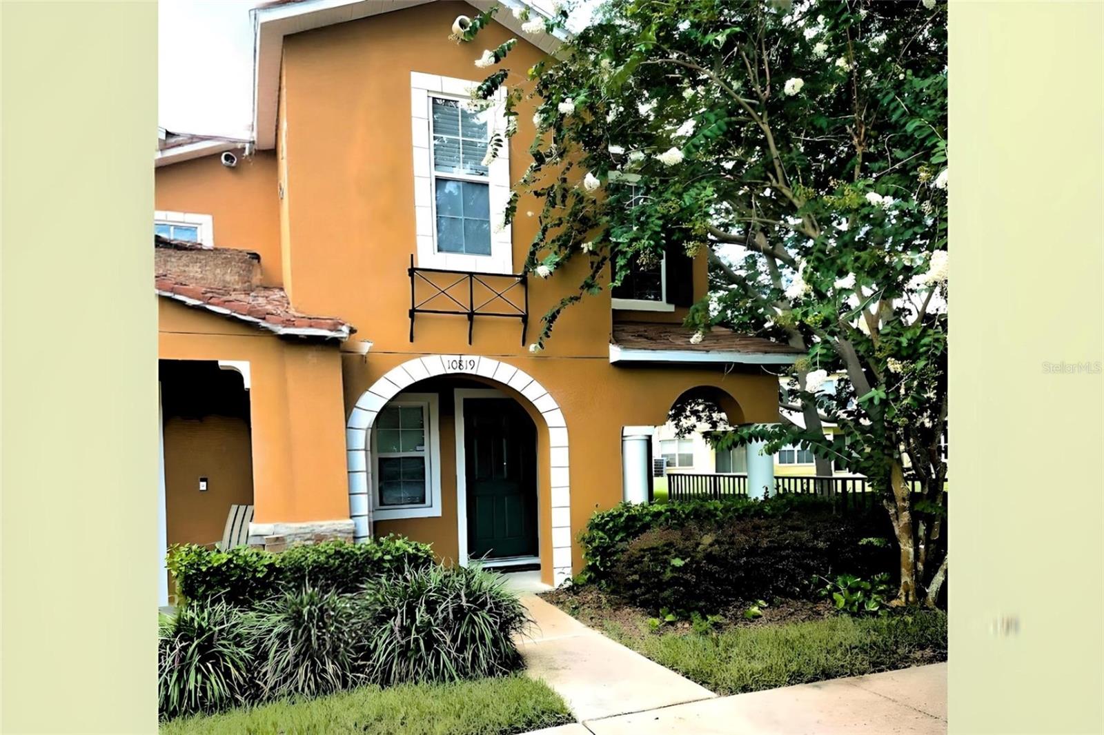 Details for 10819 Lake Saint Charles Boulevard, RIVERVIEW, FL 33578