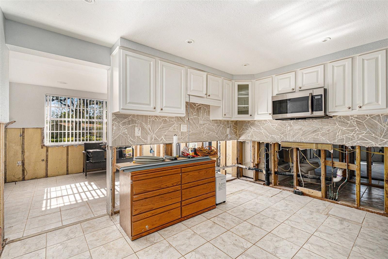 Image 7 of 16 For 4928 Petunia Court