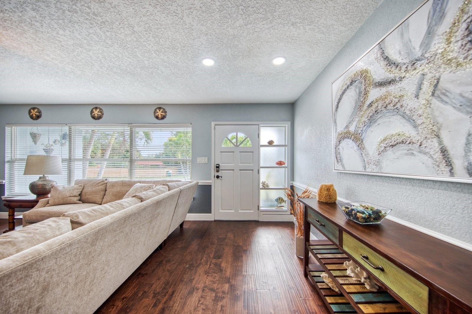 Image 4 of 26 For 3173 Fountainhead Drive