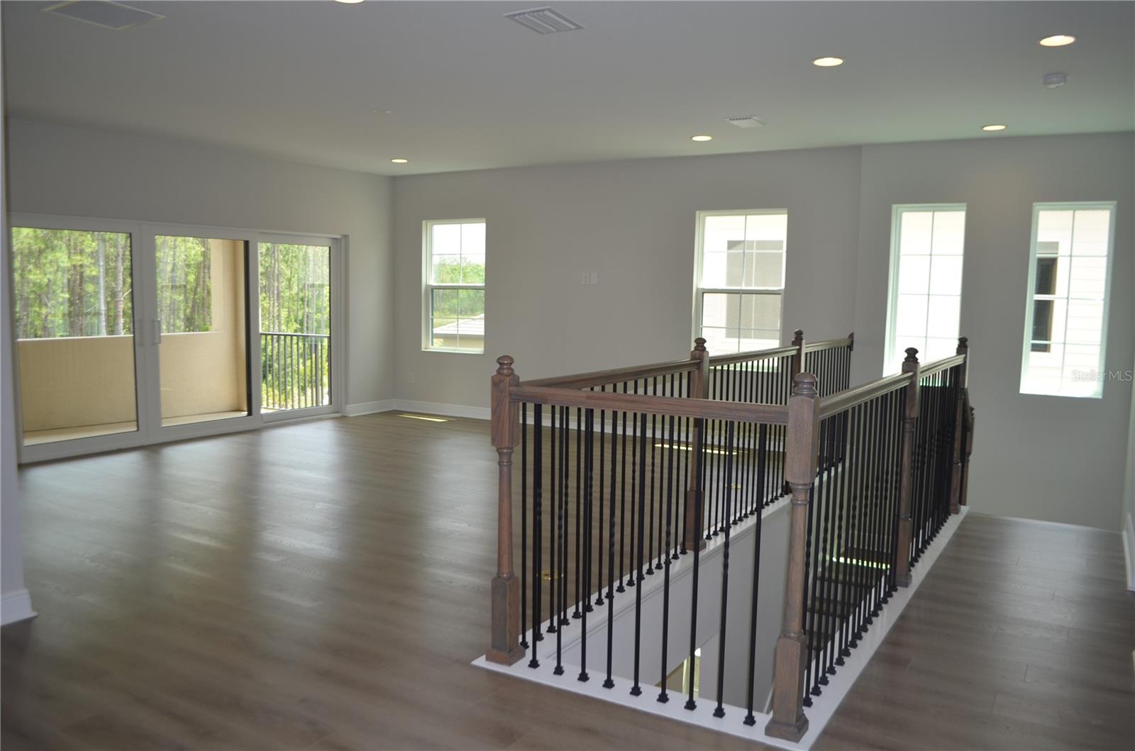 Listing photo id 23 for 35311 Big Hawk Drive