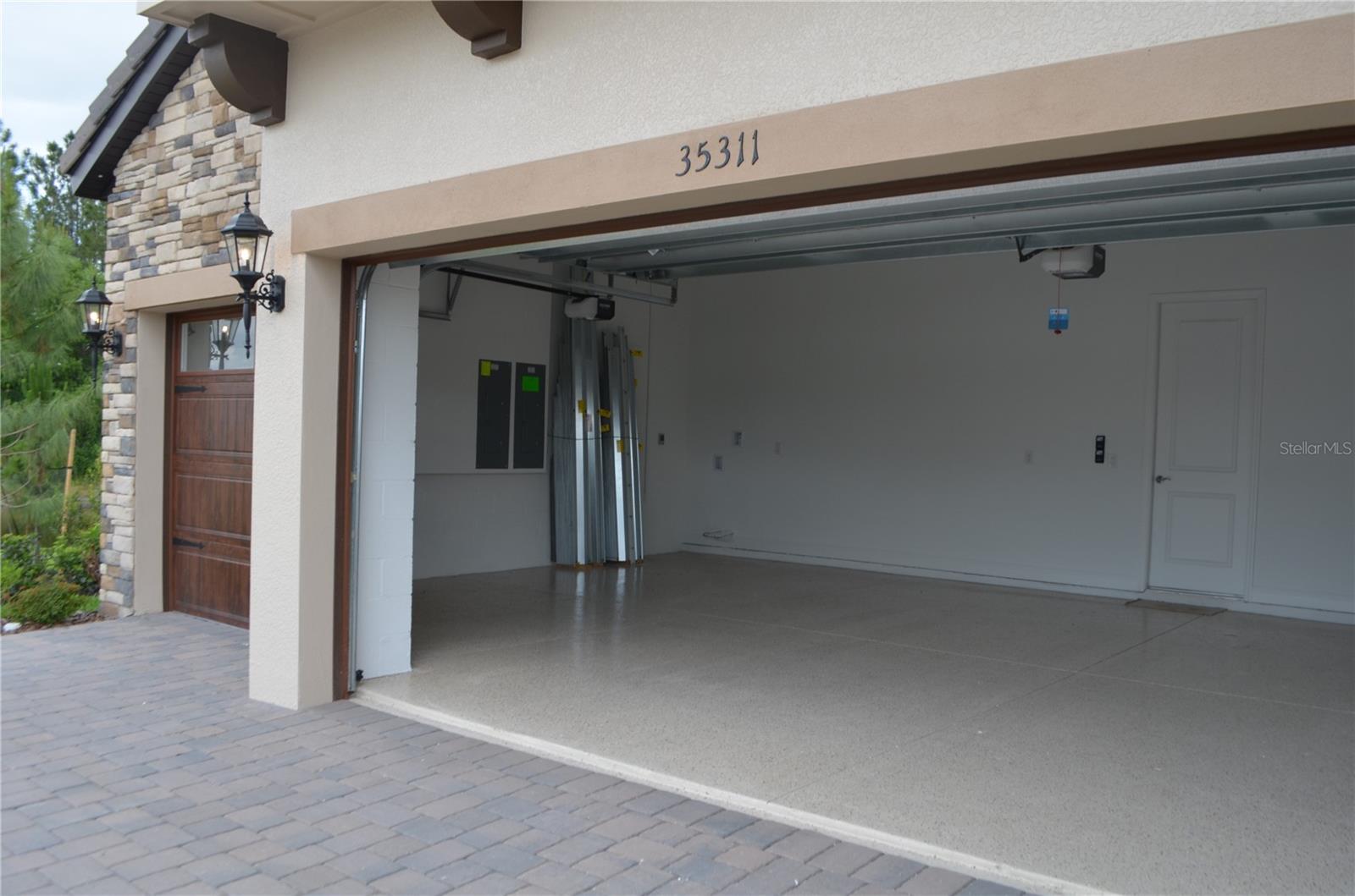 Listing photo id 30 for 35311 Big Hawk Drive